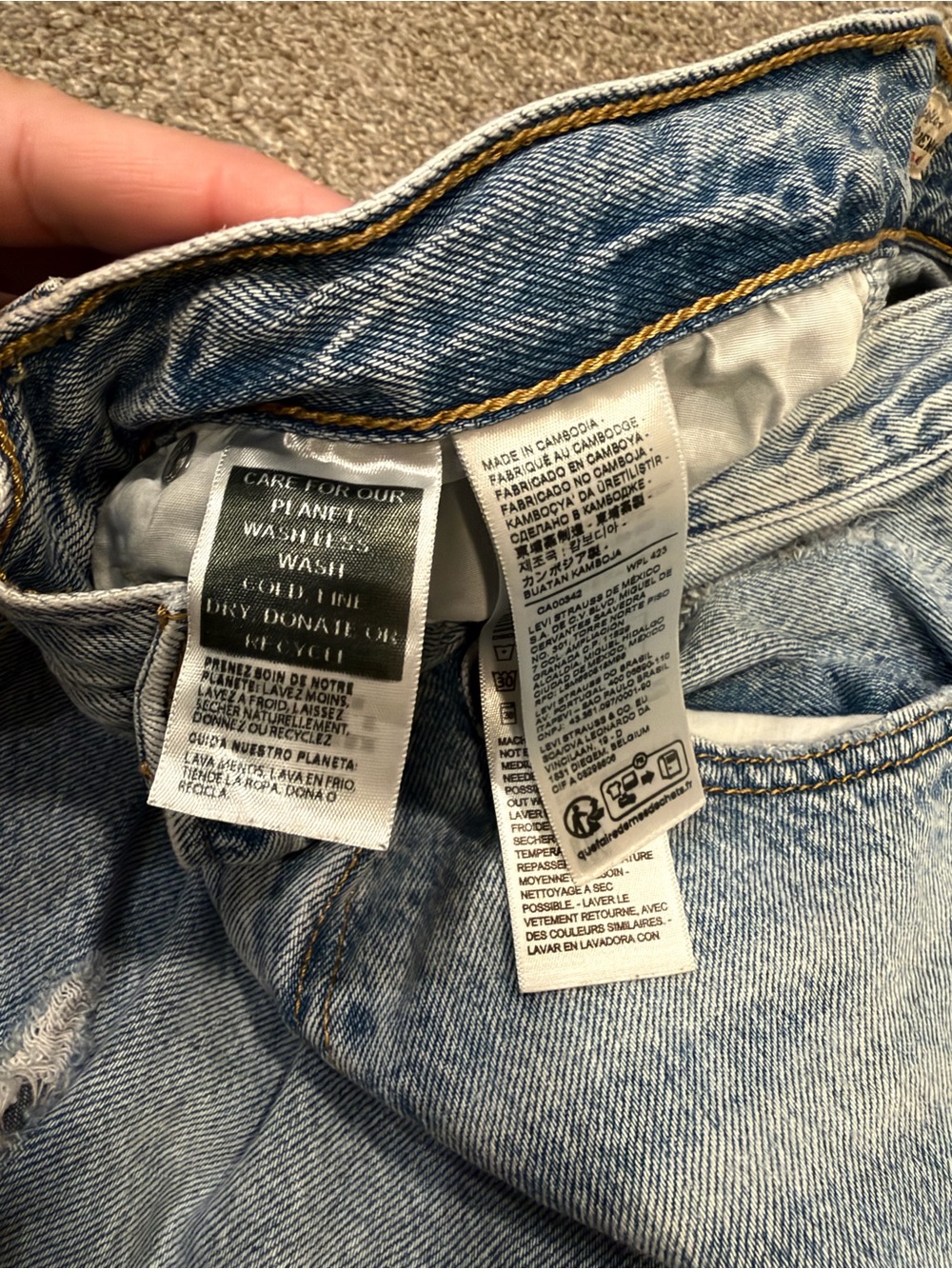 GT-0155 Levi’s Ribcage Wide Leg Jeans 28 Light Wash Distressed High Rise - Picture 4 of 7